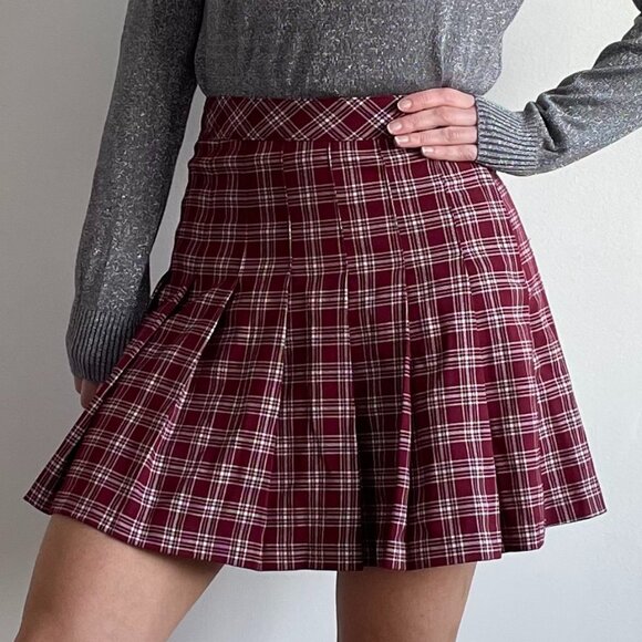 Divided By H&M - Plaid Pleated Mini Skirt - Picture 2 of 15